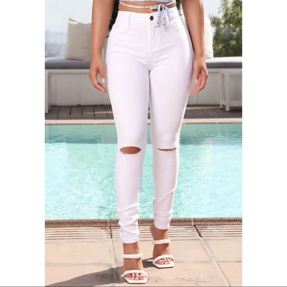 White Skinny Jeans - Picture 2 of 4